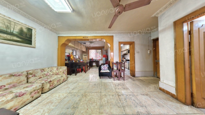 解放新村二手房实景图