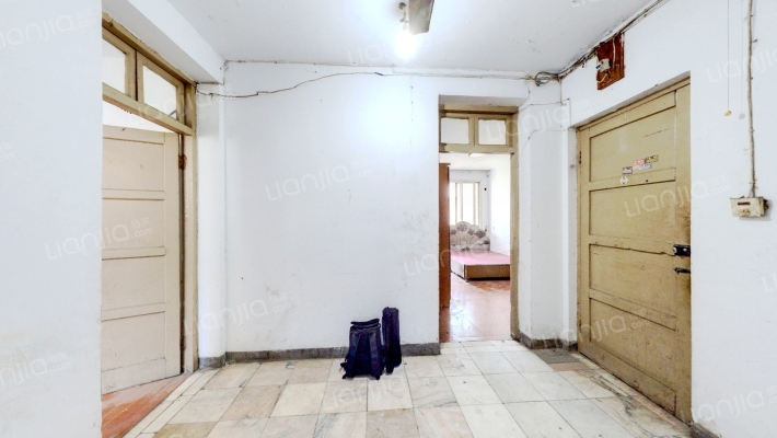 红色家园东苑二手房实景图