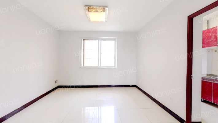 蓝天美林湾二手房实景图