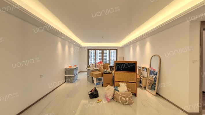 碧桂园凤凰城湖景苑二手房实景图
