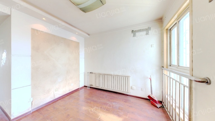 聚贤新区南区二手房实景图