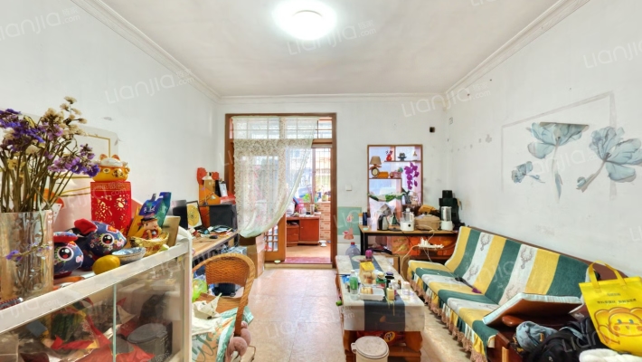 白云山制药厂前山宿舍二手房实景图