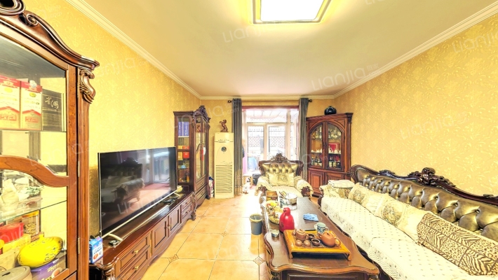 洛卡小镇林溪园二手房实景图