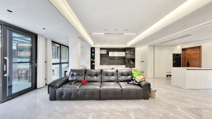 昱澜山二手房实景图