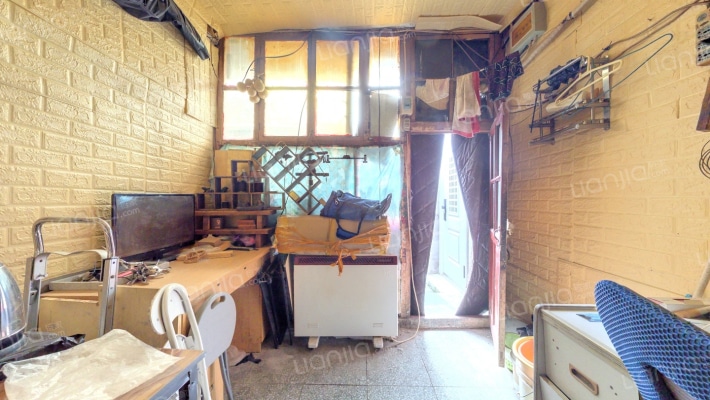 东唐街二手房实景图