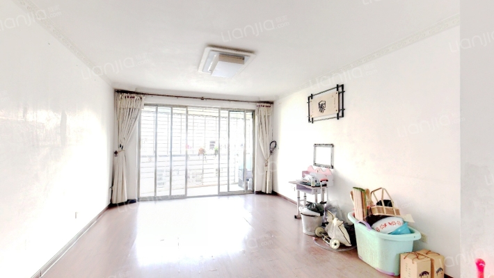 贵海花园一期二手房实景图