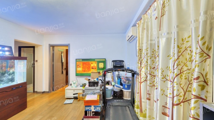 新关公寓二手房实景图