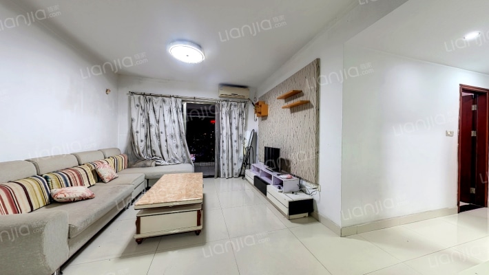 云天华庭二手房实景图