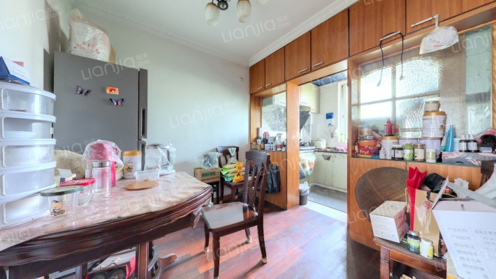 梅花三村二手房实景图