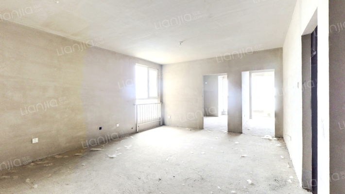 凯旋门全南两居，双卧朝南，全天采光好，业主诚信出售-客厅