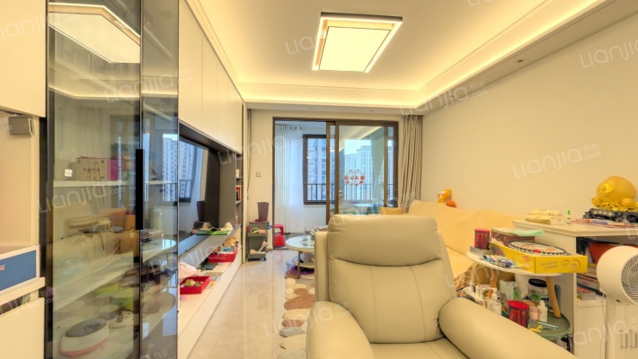 城投金地阅峯汇二手房实景图