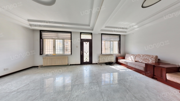 天成小区二手房实景图