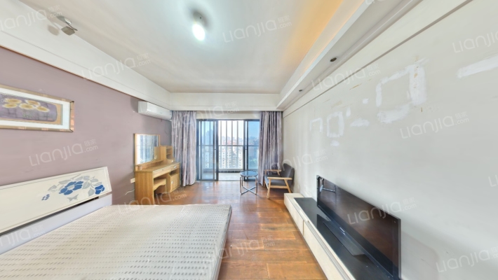 保利天玺二手房实景图