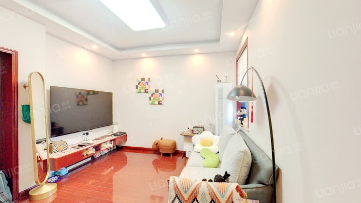 和泰雅苑二手房实景图