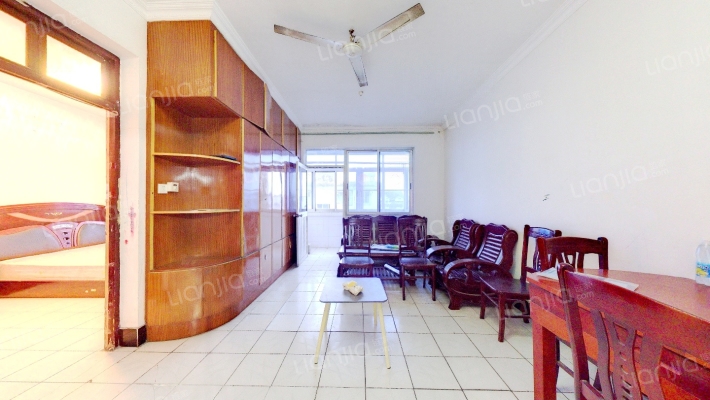 娱苑新村二手房实景图