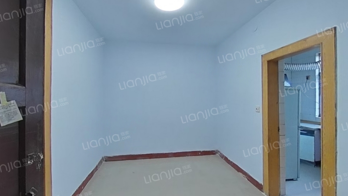 春光巷90号院二手房实景图