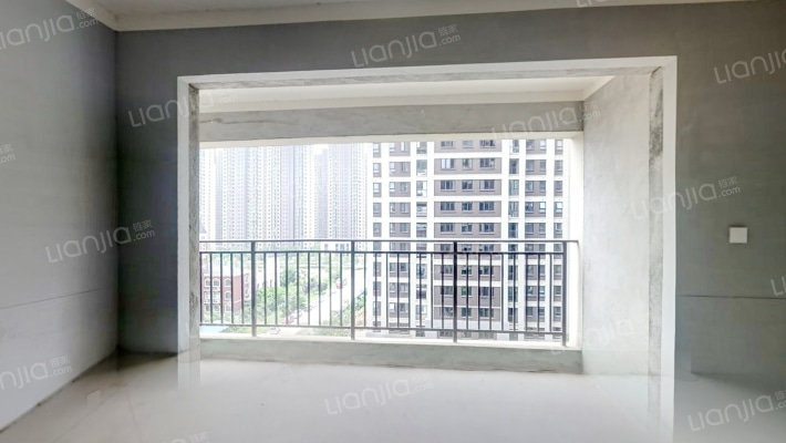 平顶山大地领创府二手房实景图