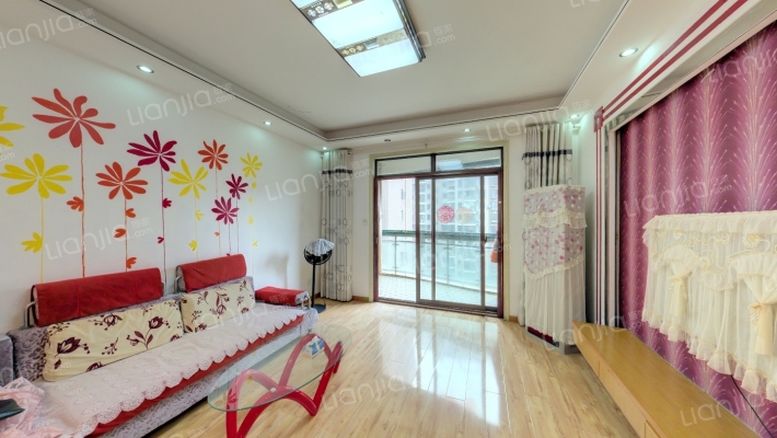 世纪庭苑二手房实景图