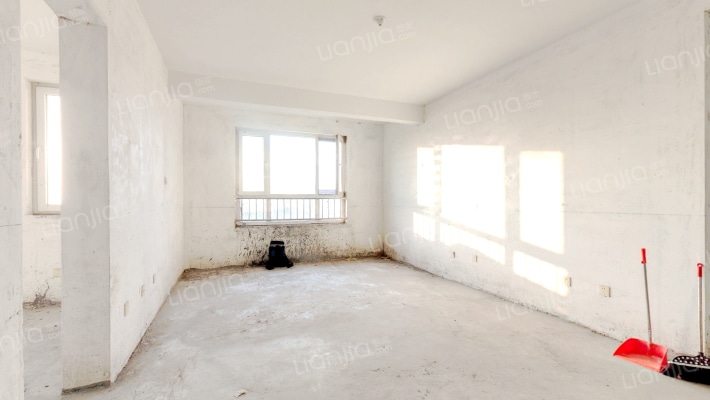 王台鑫基贵都B区二手房实景图