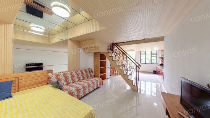 圣地花园二手房实景图