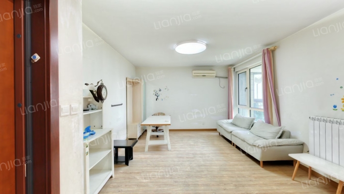 银城东苑紫荆苑二手房实景图