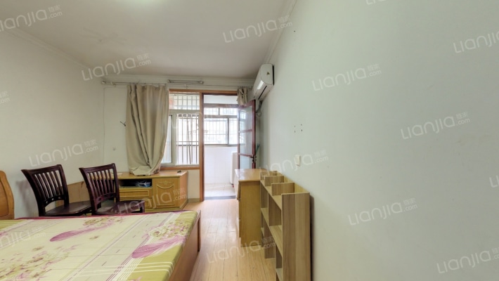 卫岗26号小区二手房实景图