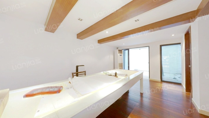 万科棠樾三期怀山馆二手房实景图