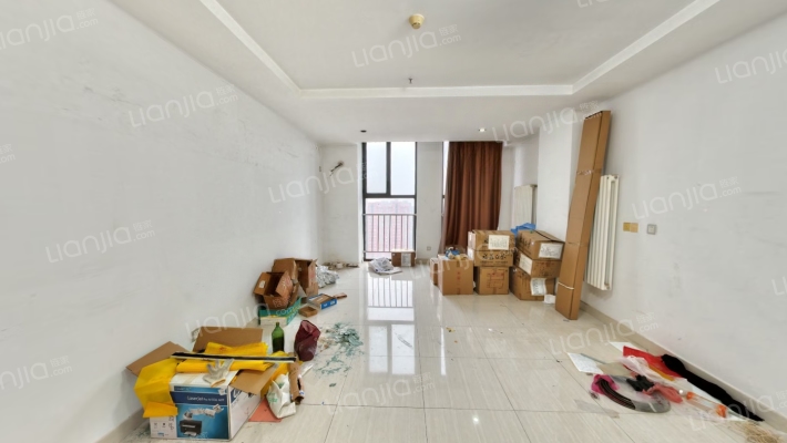 新源国际财富中心二手房实景图