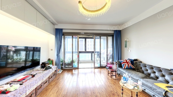 地产尚海郦景二手房实景图