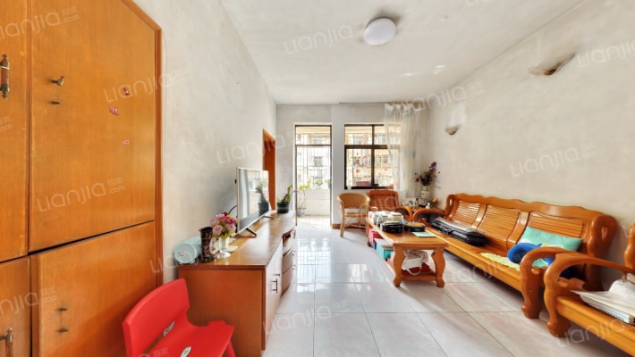 红岭中学宿舍楼福田二手房实景图