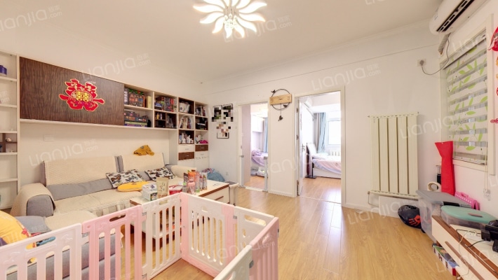 龙苑大厦二手房实景图