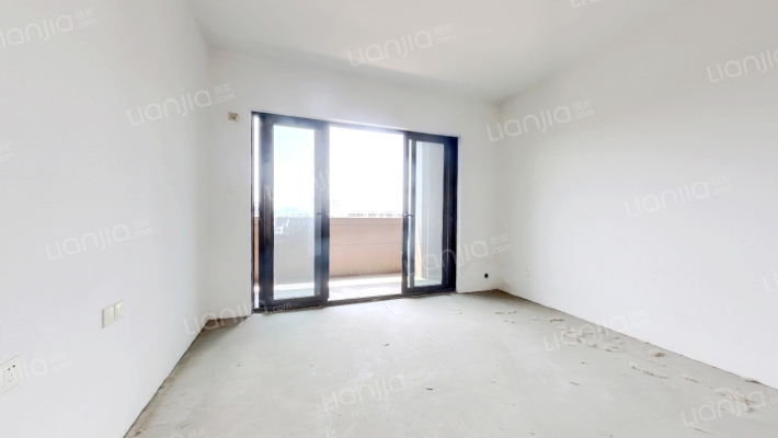 恒大溪山公馆二手房实景图