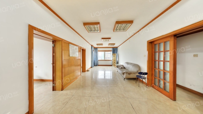 路灯大厦二手房实景图