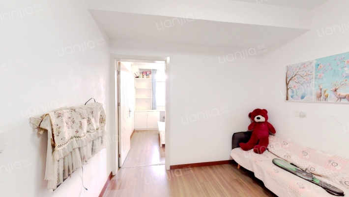 花亭路二十五号二手房实景图