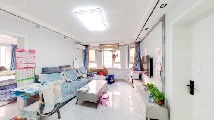 假日普罗旺斯北区二手房实景图