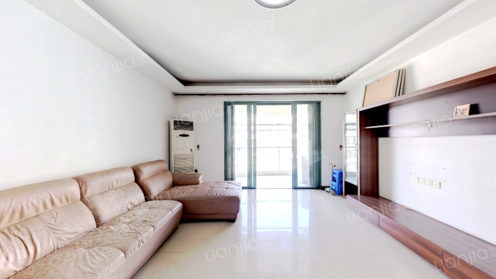 阳光花地二手房实景图