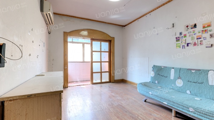 宁港一村二手房实景图