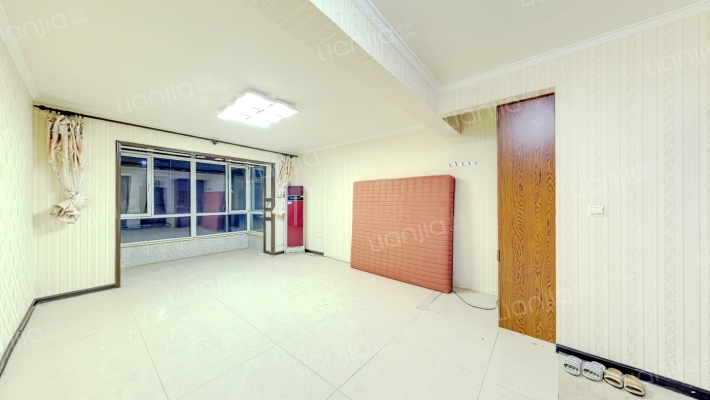 荣成世纪二手房实景图