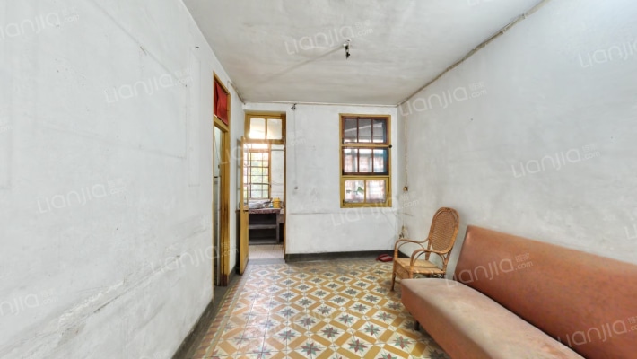 军休大院二手房实景图