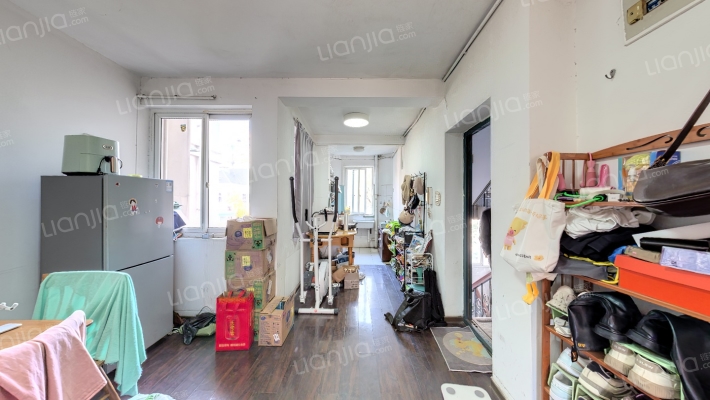 西荡苑桃苑二手房实景图