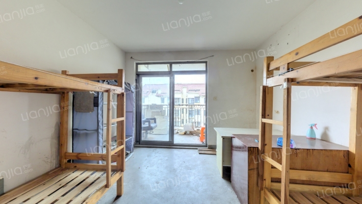 金鹤新城双佳翠庭二手房实景图