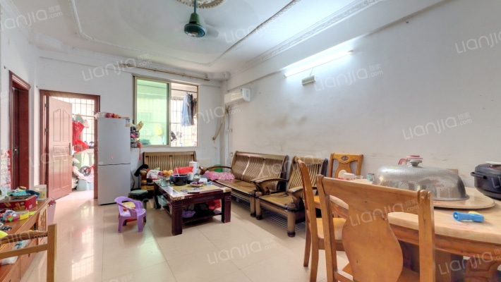 俊豪园二手房实景图