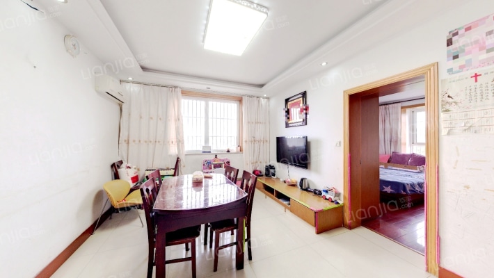 鸿运坊二手房实景图