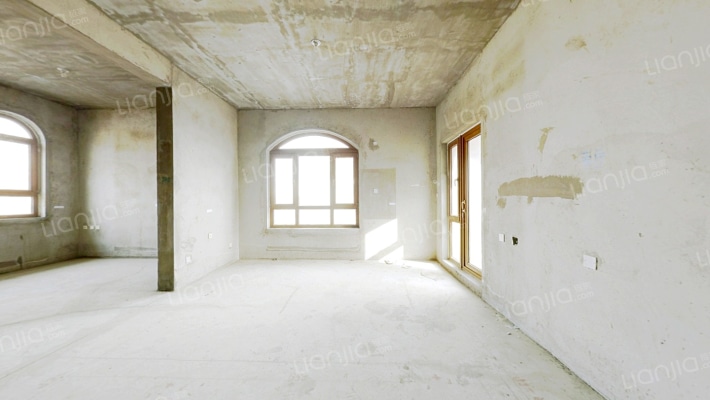 万泰麓溪公馆二手房实景图