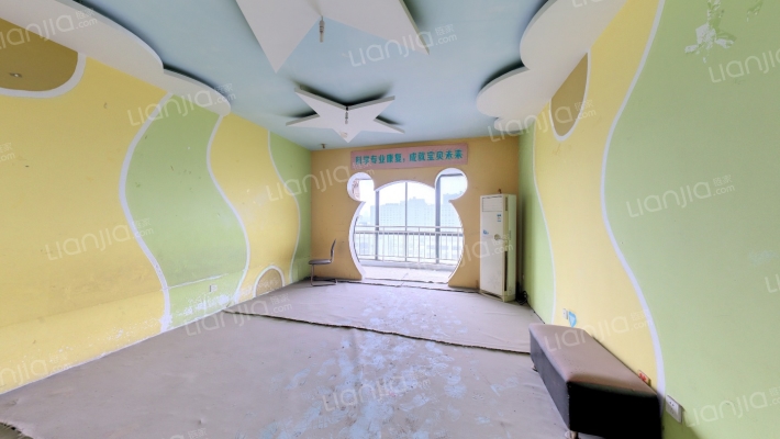 顶间花园二手房实景图