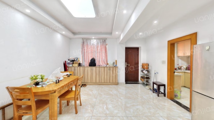 裴阳路二手房实景图