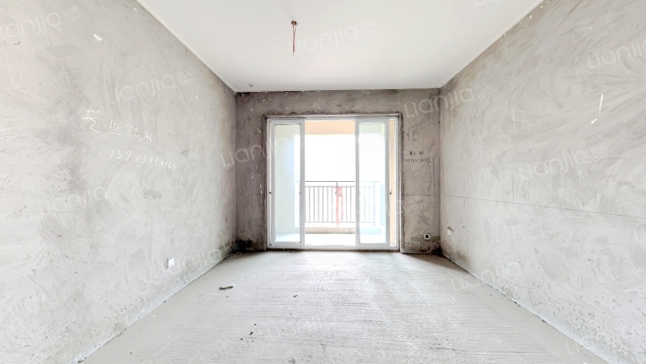 财信中梁华府二手房实景图