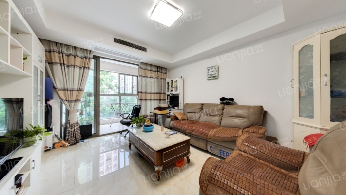 建屋海德公园二手房实景图