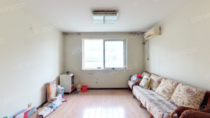 东华园二手房实景图