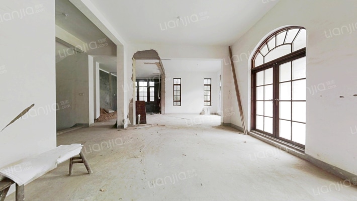 御园二手房实景图